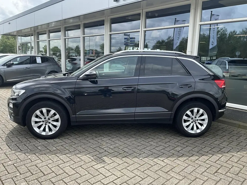 Volkswagen T-Roc 1.5 TSI Style Business uit 2020, foto 6