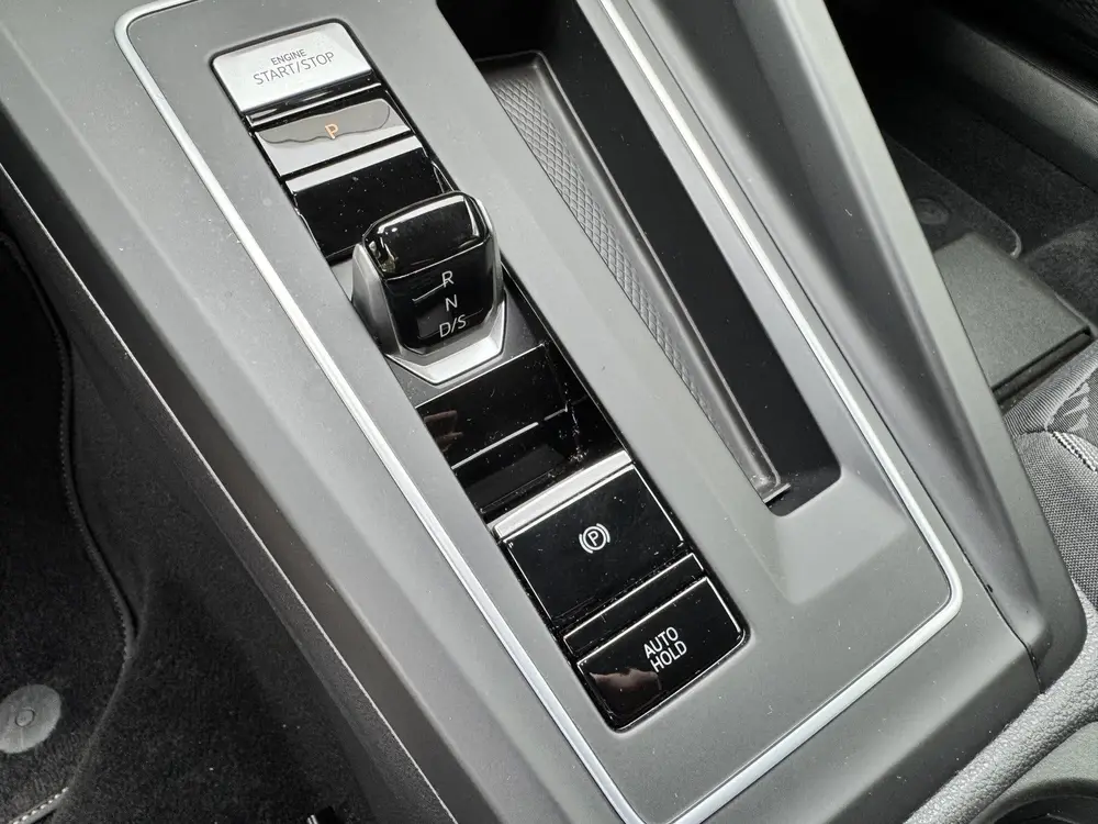 Volkswagen Golf 1.5 eTSI R-Line Climate Control Navi Carplay uit 2022, foto 13
