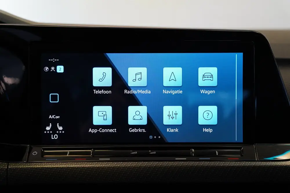 Volkswagen Golf 1.5 eTSI R-Line Business ACC PDC Carplay uit 2021, foto 14