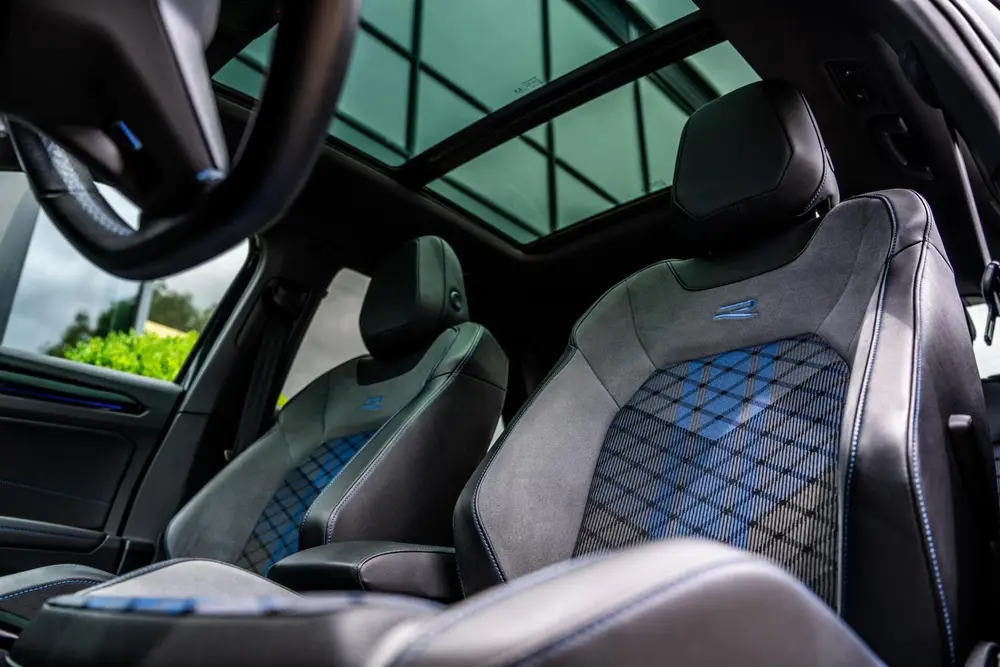 Volkswagen T-Roc R 2.0 TSI 4Motion|PANO|AKRA|ACC|19''|CAMERA uit 2022, foto 12