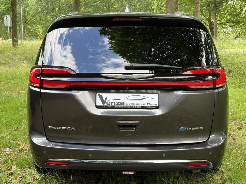 Chrysler Grand Voyager 3.6 V6 Hybrid PHEV LIMITED (bj 2021) uit 2021, foto 5