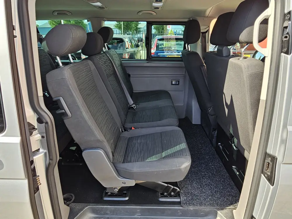 Volkswagen Transporter Caravelle 2.0 TDI L2H1 | 9 Pers. | PD uit 2021, foto 11