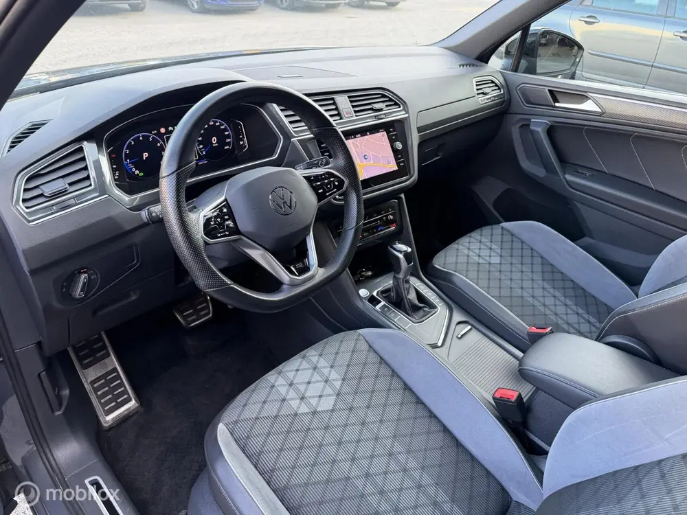 Volkswagen Tiguan 1.5 TSI R-Line PANO-DAK*IQ*ACC*CAMERA*PDC* uit 2023, foto 7