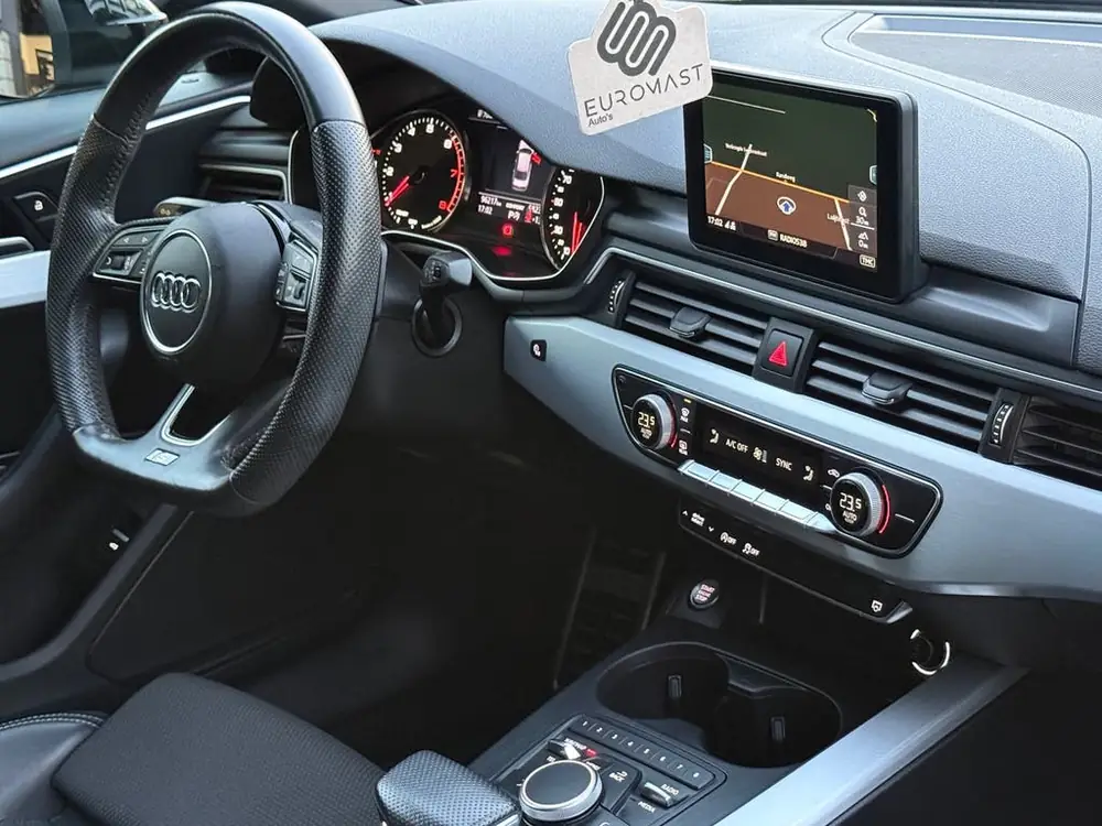 Audi A4 Limousine 1.4 TFSI Sport S line edition Automaat Nav uit 2019, foto 2