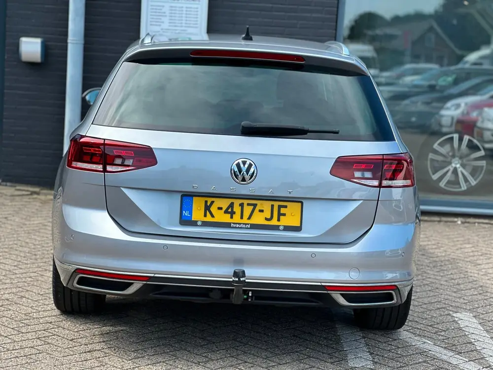 Volkswagen Passat Variant 1.5 TSI Elegance Business R/150 PK uit 2020, foto 9