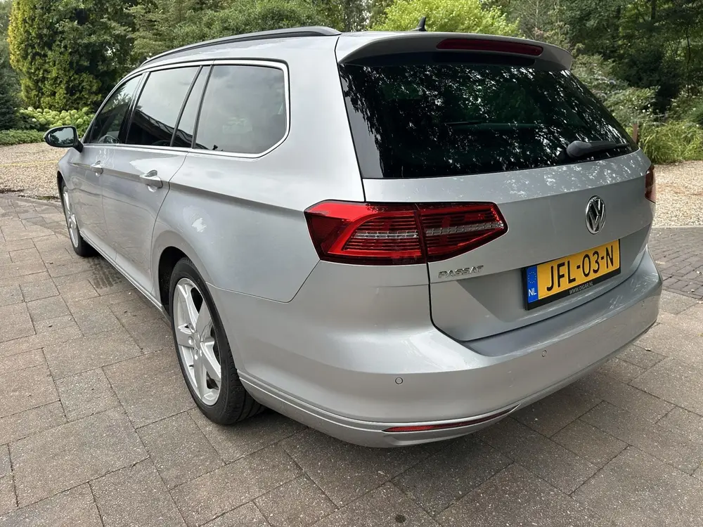 Volkswagen Passat Variant 1.5 TSI Comfortline LED koplampen uit 2019, foto 3