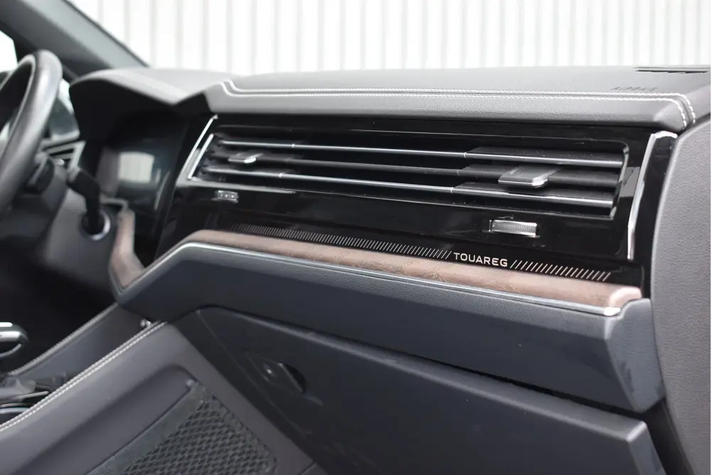 Volkswagen Touareg 3.0 TSi eHybrid 4MOTION FACELIFT, Panoram uit 2023, foto 12