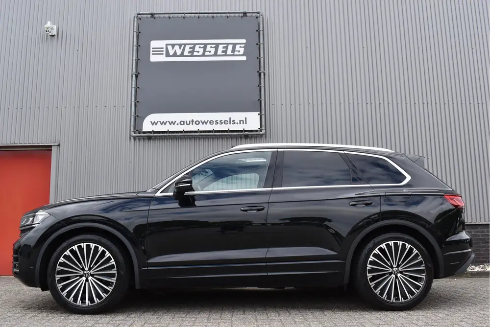 Volkswagen Touareg 3.0 TSi eHybrid 4MOTION FACELIFT, Panoram uit 2023, foto 14