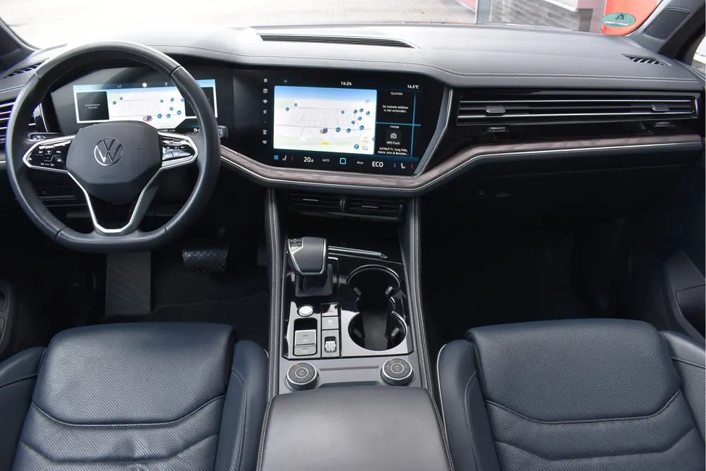 Volkswagen Touareg 3.0 TSi eHybrid 4MOTION FACELIFT, Panoram uit 2023, foto 3