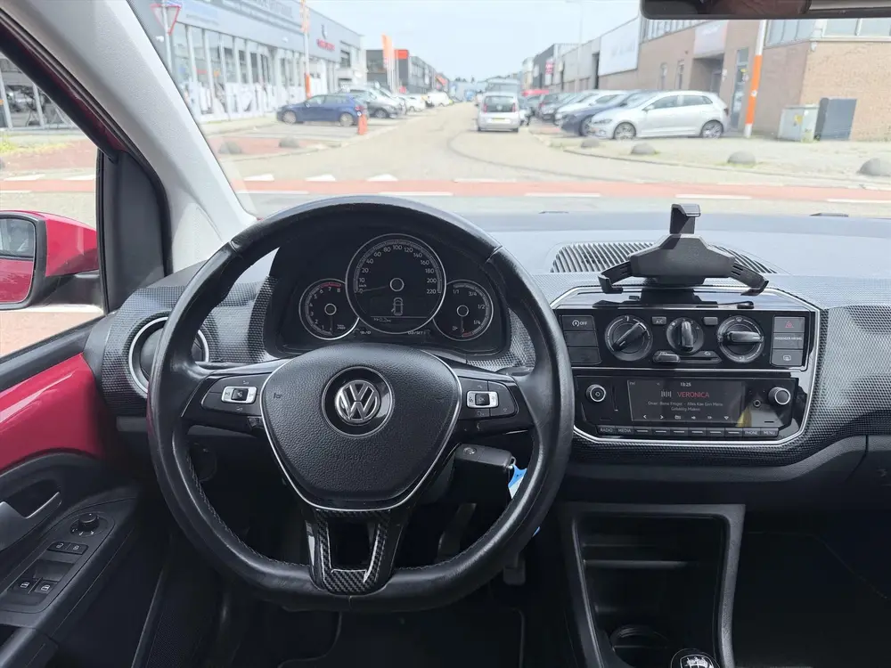 Volkswagen Up! 1.0 60PK 5D BMT Move up! uit 2019, foto 10