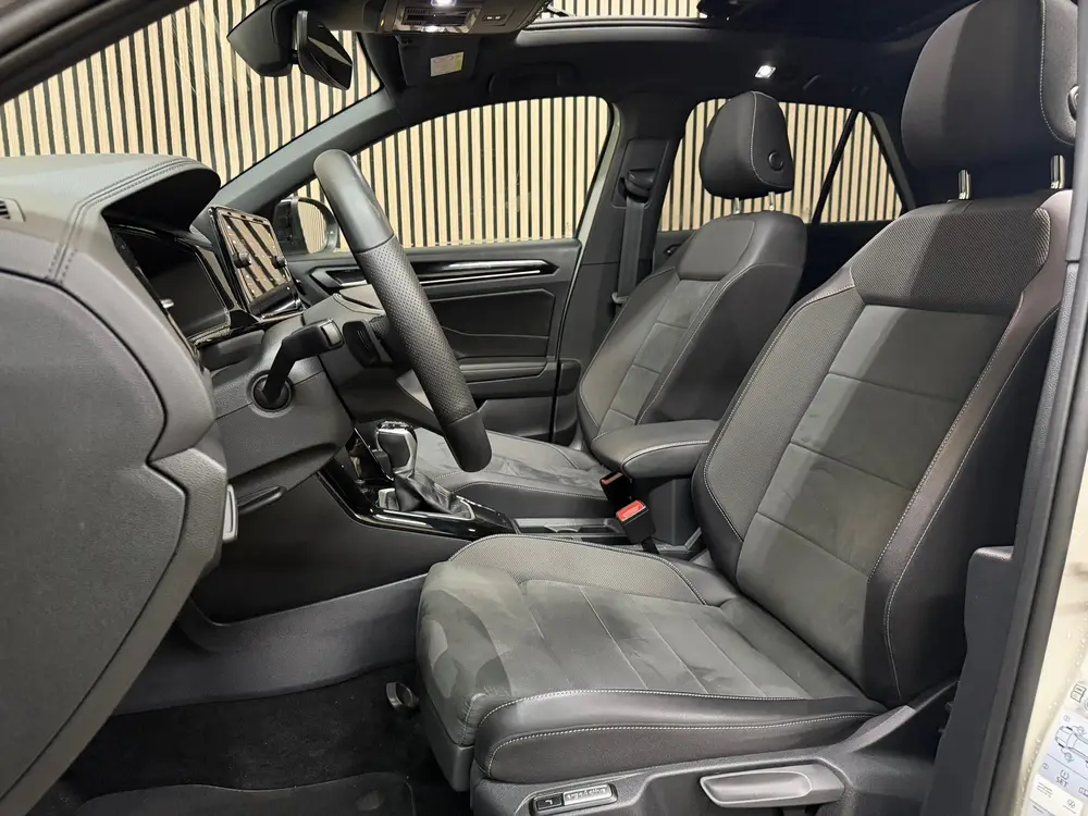 Volkswagen T-Roc 1.5 TSI Life Business 2022 DSG IQ-LIGHTS PA uit 2022, foto 12