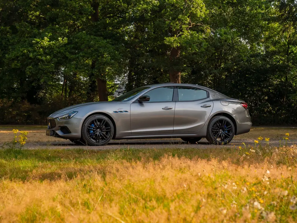 Maserati Ghibli Hybrid GT 330pk | Schuif-/kanteldak | Carbon uit 2022, foto 14