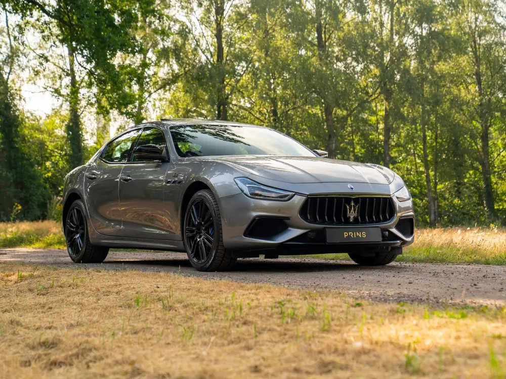 Maserati Ghibli Hybrid GT 330pk | Schuif-/kanteldak | Carbon uit 2022, foto 18