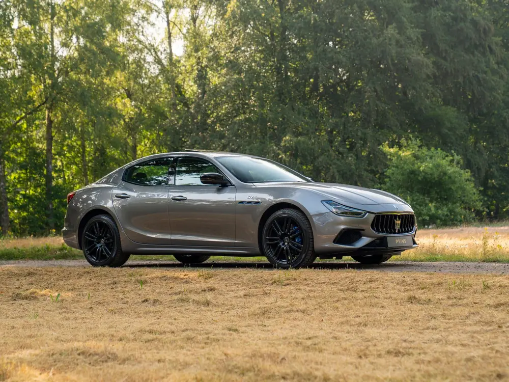 Maserati Ghibli Hybrid GT 330pk | Schuif-/kanteldak | Carbon uit 2022, foto 19