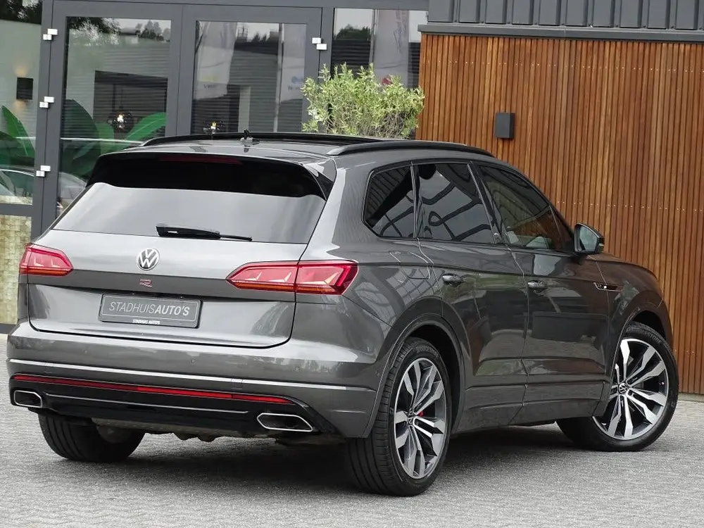Volkswagen Touareg 3.0 e-Hybrid 462PK 4-Motion R / Massage / uit 2020, foto 6
