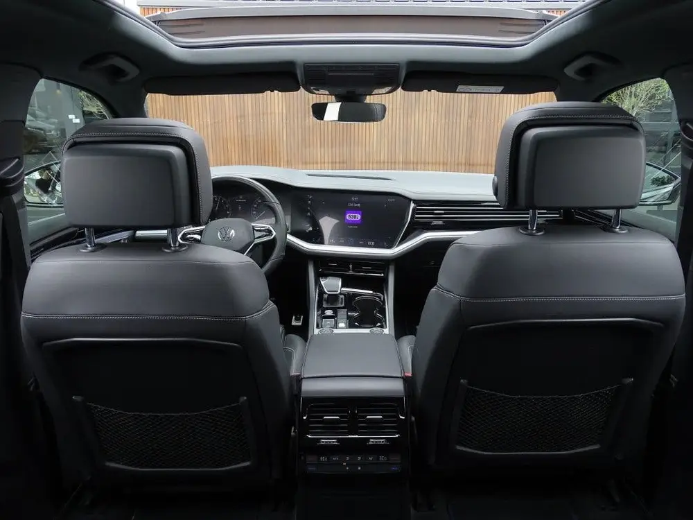 Volkswagen Touareg 3.0 e-Hybrid 462PK 4-Motion R / Massage / uit 2020, foto 9