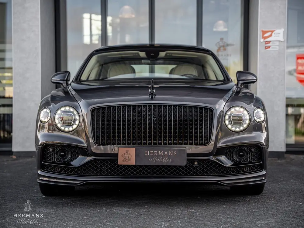 Bentley Flying Spur 6.0 W12 First Edition / Blackline / B&O uit 2021, foto 5