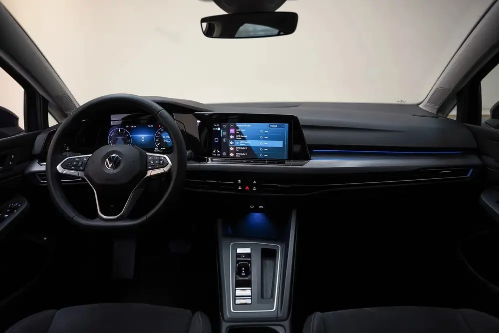 Volkswagen Golf 1.4 TSI e-Hybrid Style [ Virtual Navi schuif uit 2022, foto 4