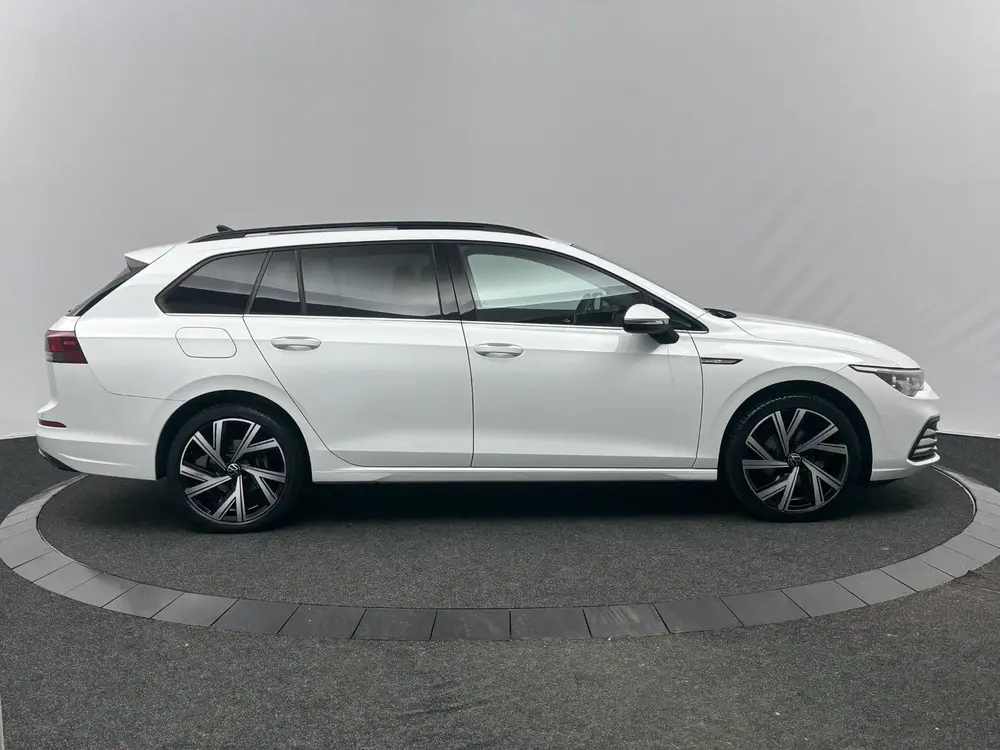 Volkswagen Golf Variant 1.5 eTSI Style | Trekhaak | Panorama uit 2021, foto 15