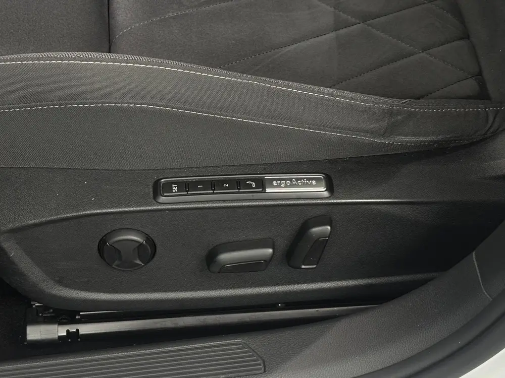 Volkswagen Golf Variant 1.5 eTSI Style | Trekhaak | Panorama uit 2021, foto 9