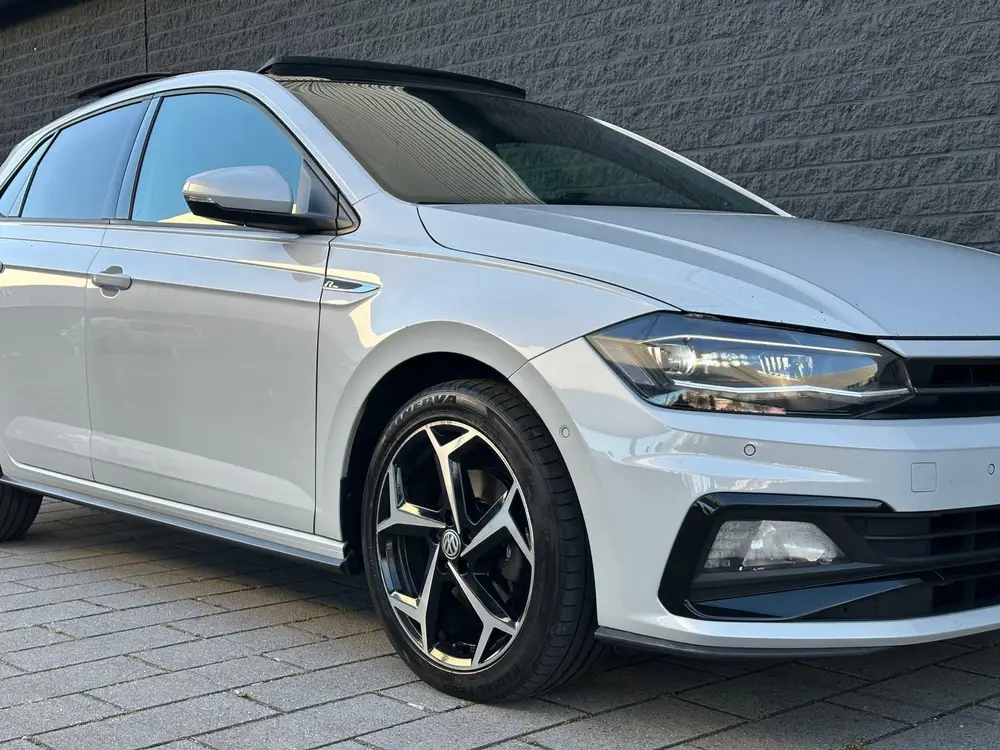 Volkswagen Polo 1.0 TSI R-Line Automaat Panorama Beats uit 2019