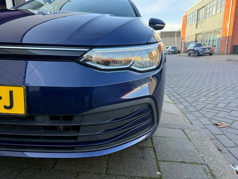 Volkswagen GOLF 1.5 TSI Life uit 2020, foto 12
