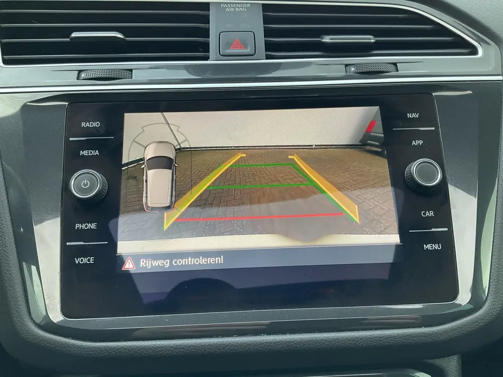 Volkswagen Tiguan 1.5 TSI R-Line Business Pano Carplay Massa uit 2019, foto 5