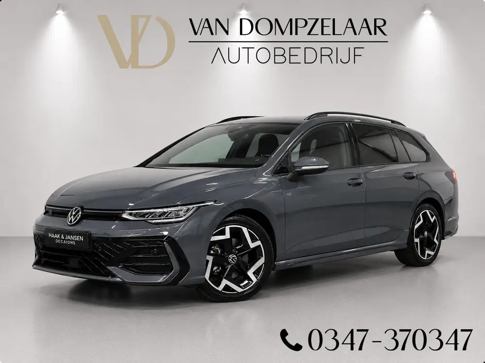 Volkswagen Golf Variant 1.5 TSI 150PK / R-LINE / 8.5 EDITION uit 2025