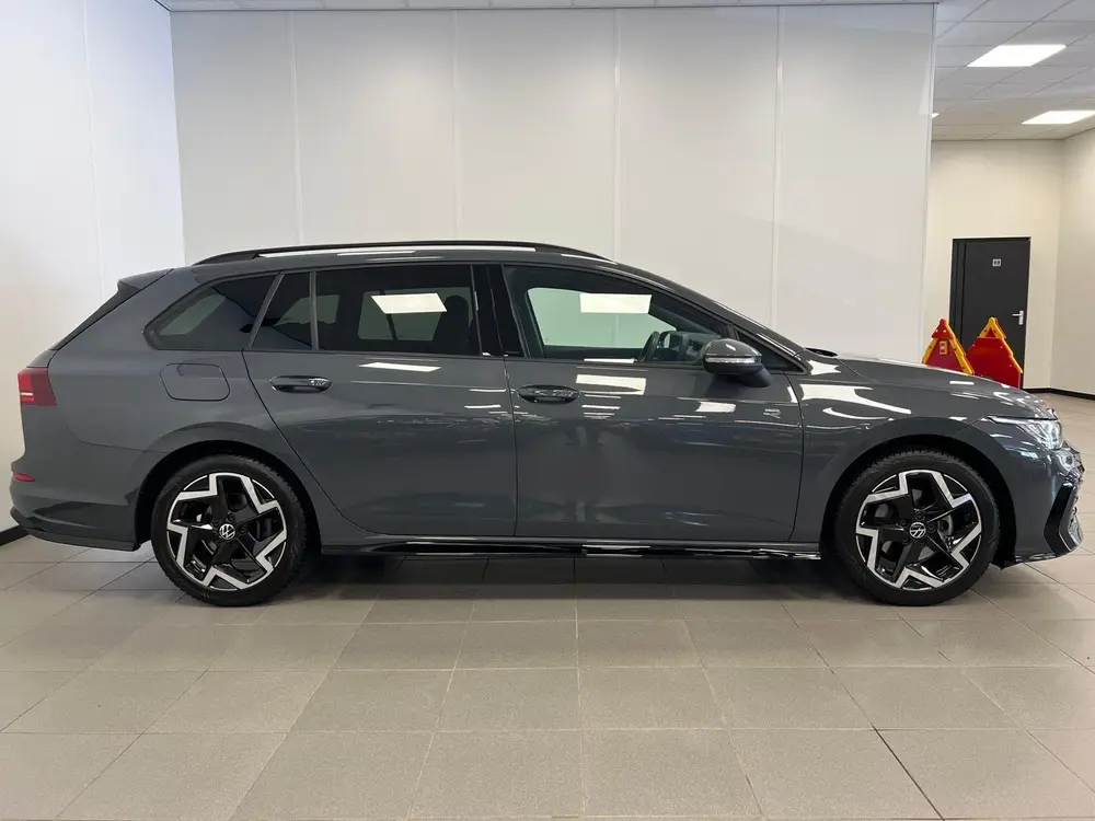 Volkswagen Golf Variant 1.5 TSI 150PK / R-LINE / 8.5 EDITION uit 2025, foto 18