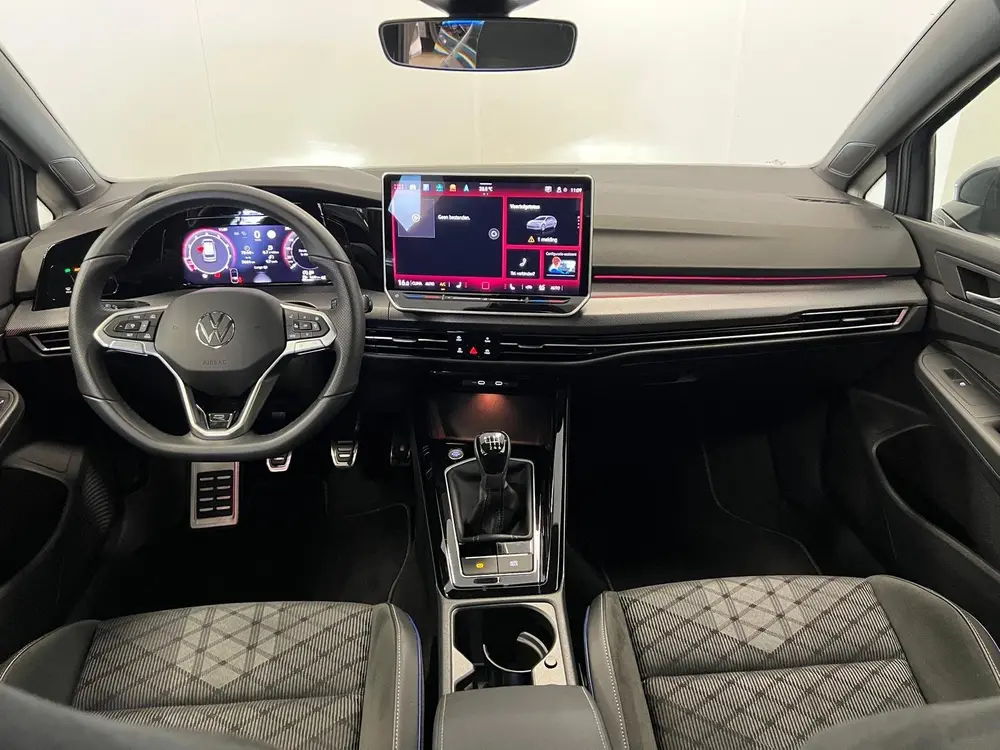 Volkswagen Golf Variant 1.5 TSI 150PK / R-LINE / 8.5 EDITION uit 2025, foto 2