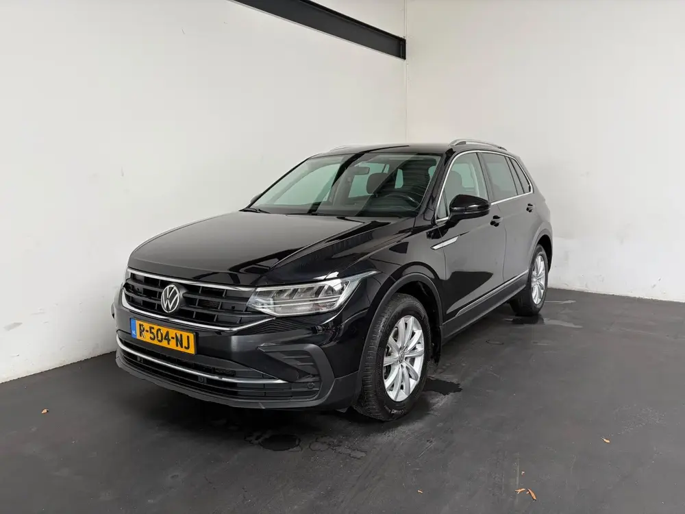 Volkswagen Tiguan 1.5 TSI Elegance.1800KG Trekgewicht! uit 2022, foto 2