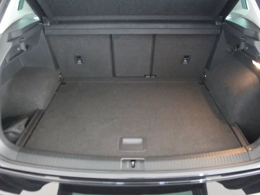 Volkswagen Tiguan 1.5 TSI ACT Comfortline Business uit 2020, foto 16