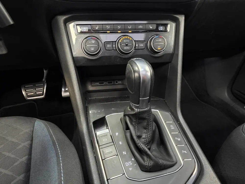 Volkswagen Tiguan 1.5 TSI ACT Highline Business R – DSG uit 2019, foto 18