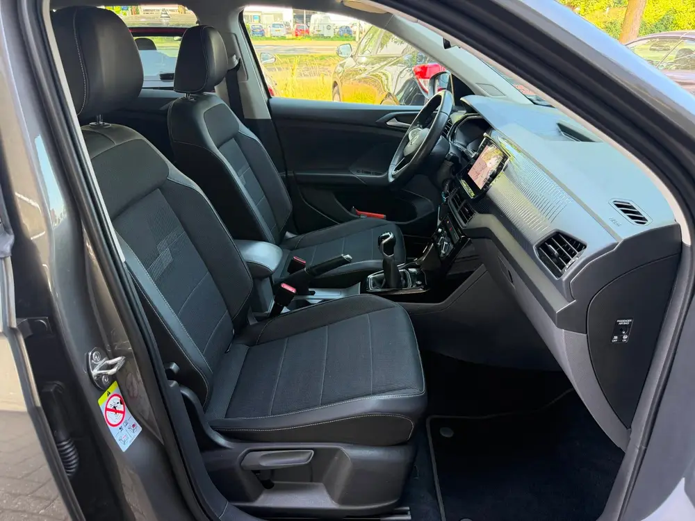 Volkswagen T-Cross 1.0 TSI Life, Navi, Aplle carplay, Cruise uit 2019, foto 8