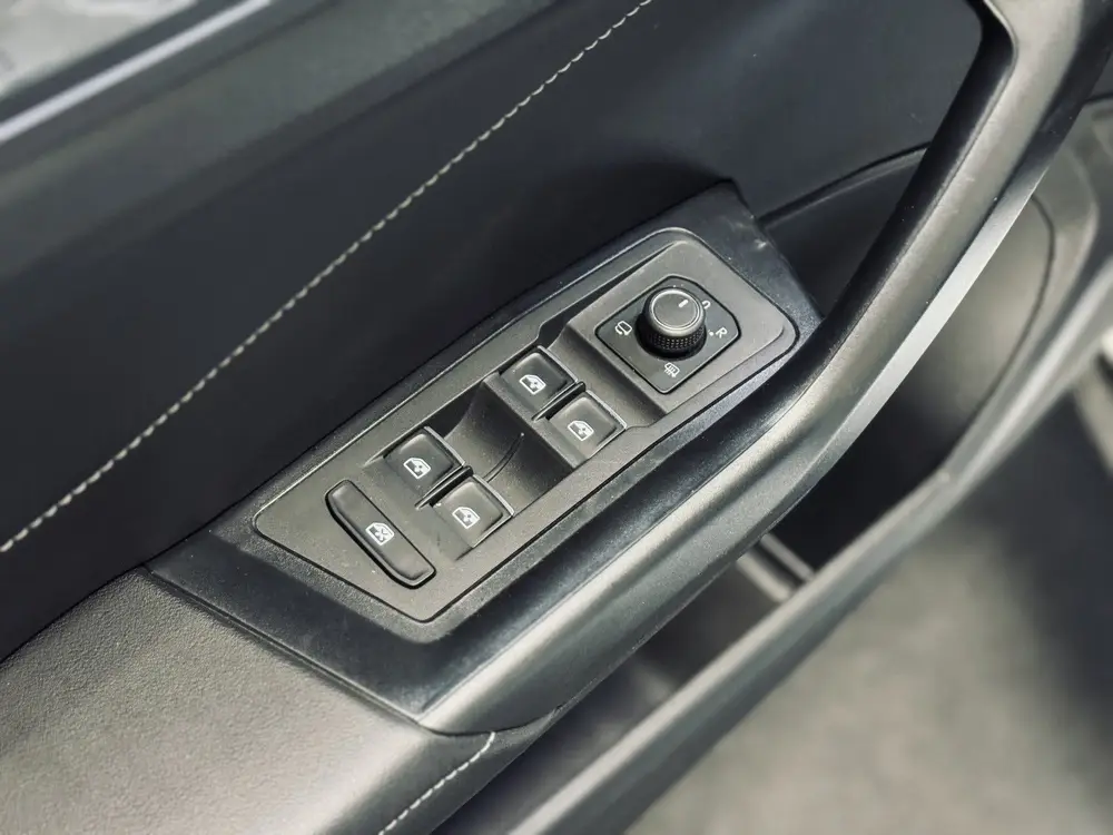 Volkswagen T-Roc 1.5 TSI DSG Style | Massage | IQ | Beats | uit 2022, foto 11