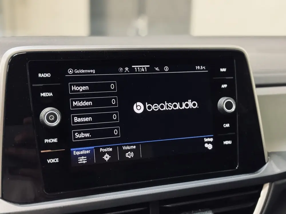 Volkswagen T-Roc 1.5 TSI DSG Style | Massage | IQ | Beats | uit 2022, foto 19