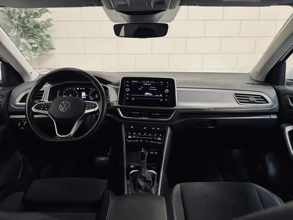 Volkswagen T-Roc 1.5 TSI DSG Style | Massage | IQ | Beats | uit 2022, foto 3