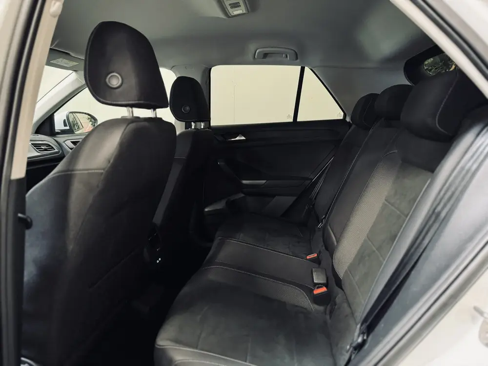 Volkswagen T-Roc 1.5 TSI DSG Style | Massage | IQ | Beats | uit 2022, foto 5