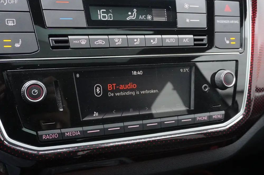Volkswagen Up! 1.0 TSI GTI uit 2019, foto 16