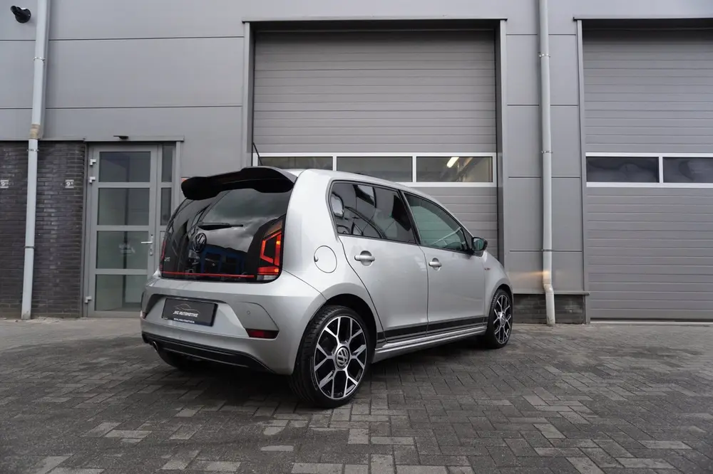 Volkswagen Up! 1.0 TSI GTI uit 2019, foto 2