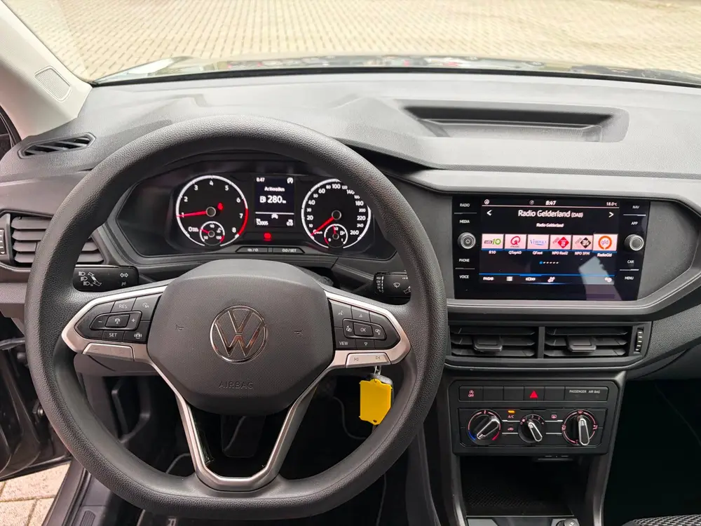Volkswagen T-CROSS 1.0 TSI Life / Carplay / Airco / Add. Cru uit 2021, foto 16