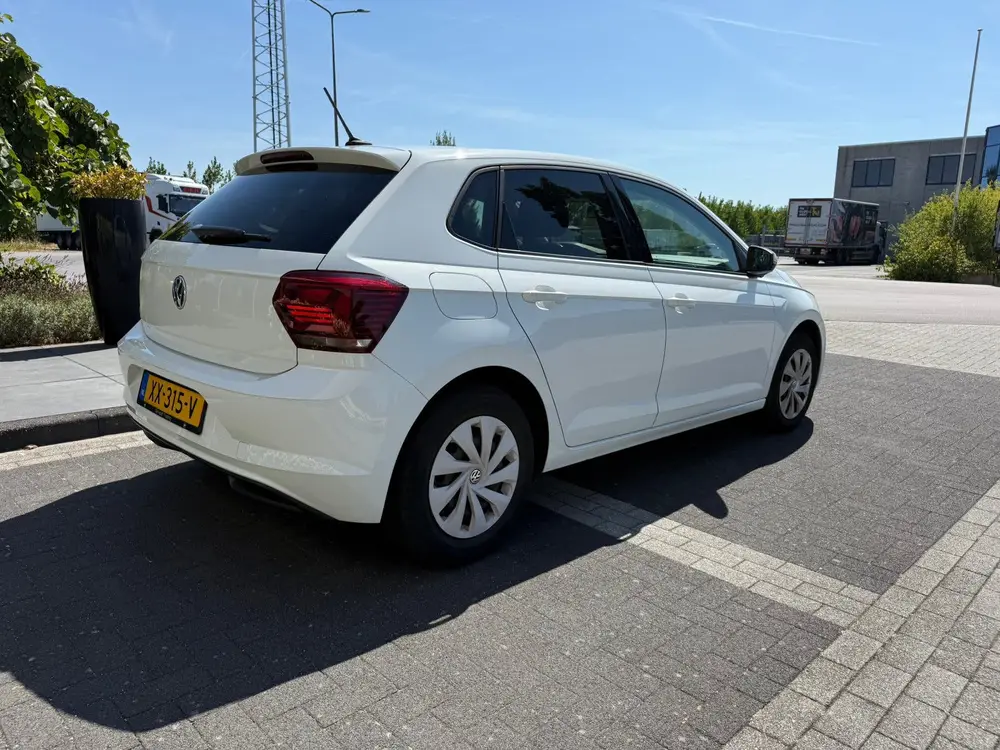 Volkswagen Polo 1.0 TSI 95pk Carplay, Navigatie, Multistuur uit 2019, foto 3