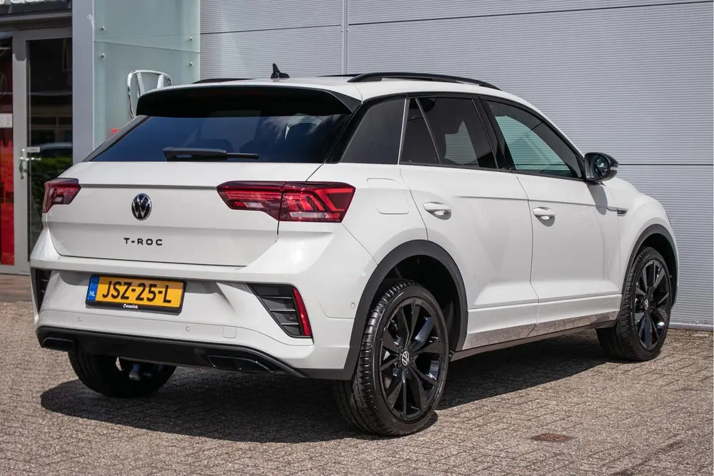 Volkswagen T-Roc 1.5 TSI R-Line Edition | Adapt cruise | Pan uit 2025, foto 3