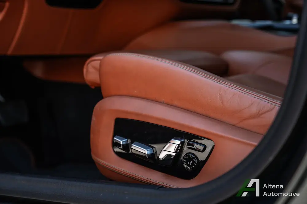 BMW B5 ALLRAD BTW, LAVALINA II, sperdiff Bowers en Wilkin uit 2022, foto 9