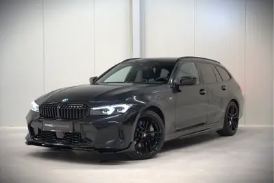 BMW 3-Serie 3 Serie Touring 330i xDrive High Excecutive M Sport | M uit 2024
