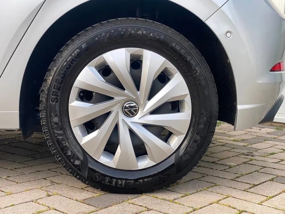 Volkswagen POLO 1.0 TSI R-Line uit 2022, foto 10