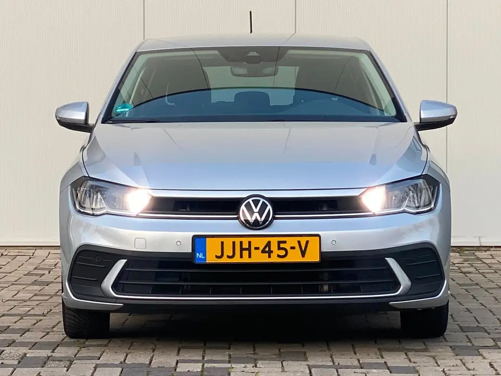 Volkswagen POLO 1.0 TSI R-Line uit 2022, foto 2