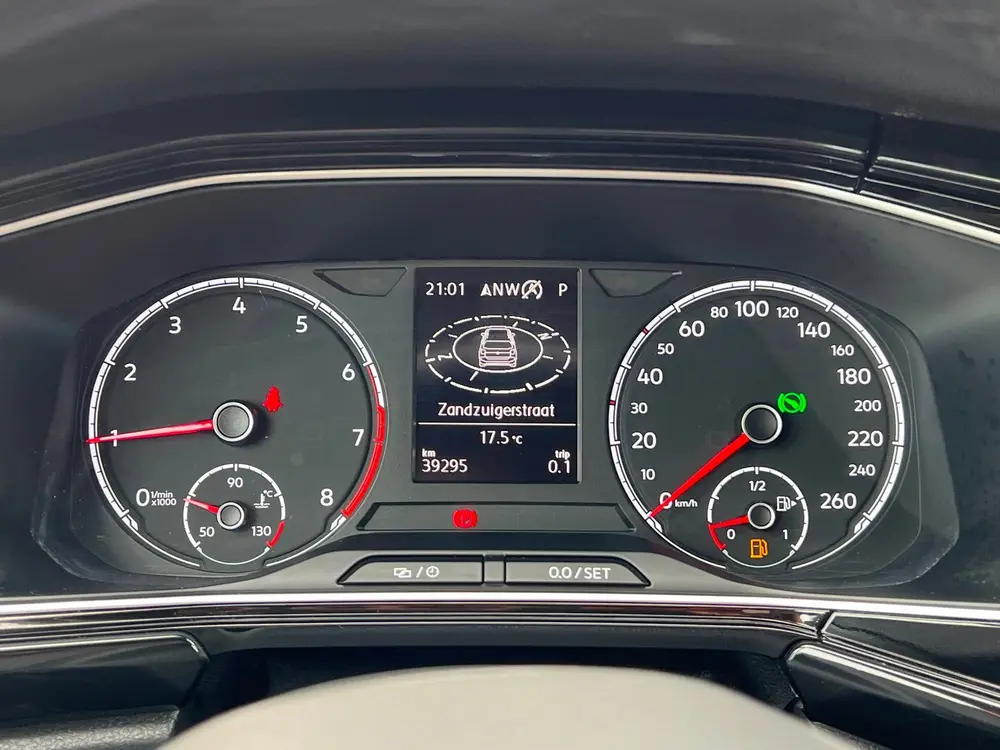 Volkswagen T-Cross 1.0 TSI 7-DSG Style LED CARPLAYY uit 2020, foto 11