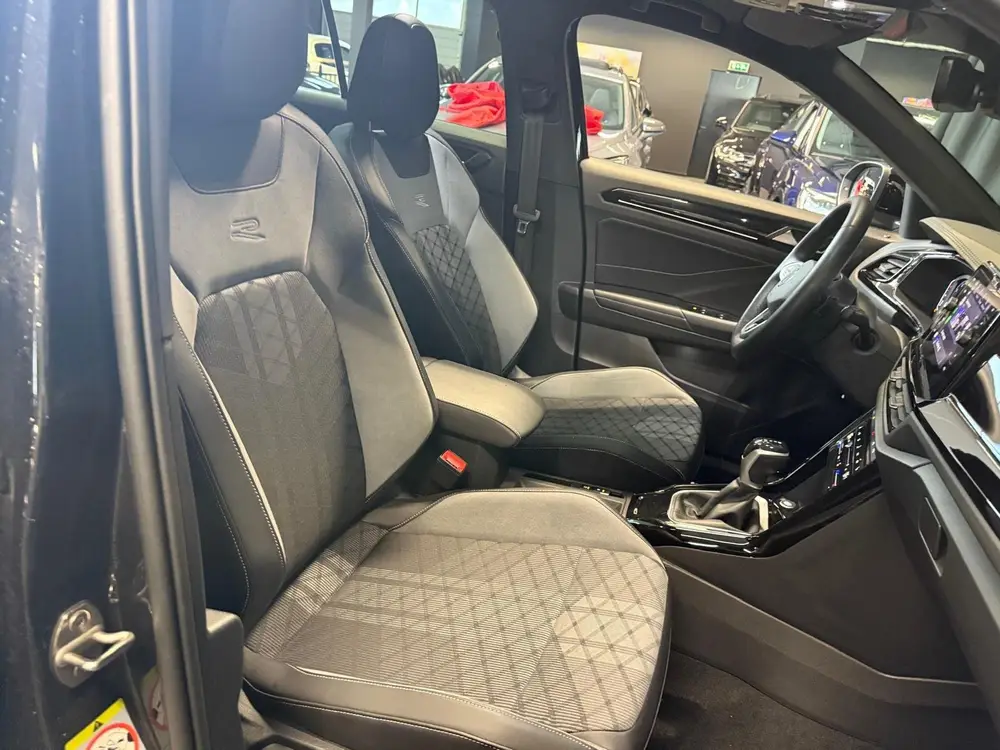 Volkswagen T-Roc 1.5 TSI 3X R-Line|PANO|LANEASSIST|CAMERA|CA uit 2024, foto 3