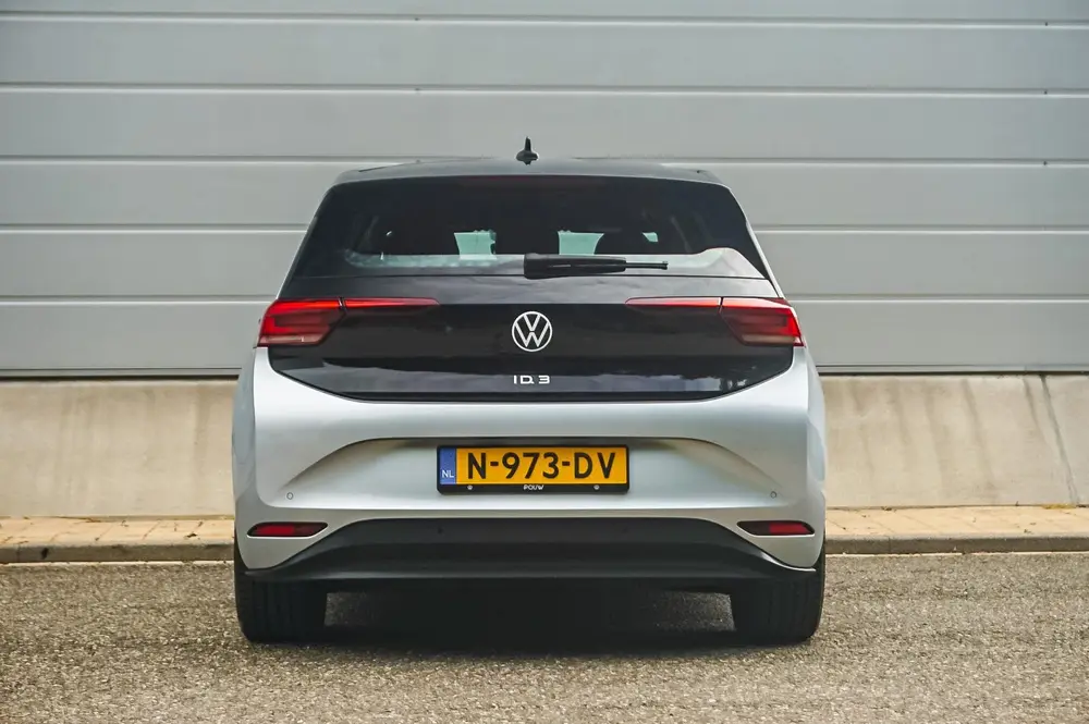 Volkswagen ID.3 204pk Life 58 kWh | Navigatie | Stoelverwarm uit 2020, foto 11